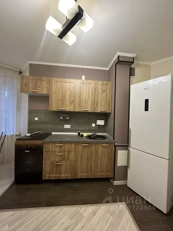 1-к кв. Татарстан, Казань Курская ул., 27 (32.8 м) - Фото 2