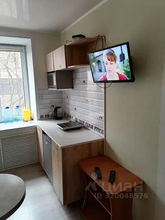 Студия Кировская область, Киров ул. Всесвятская, 17А (16.0 м) - Фото 1