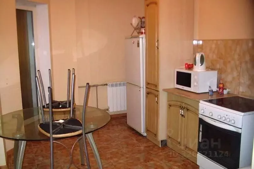 2-к кв. Курская область, Курск Почтовая ул., 12 (10.0 м) - Фото 2