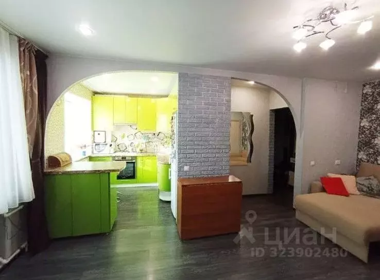 2-к кв. Омская область, Омск ул. Панфилова, 14 (44.0 м) - Фото 1