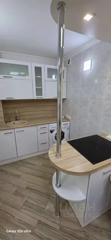 2-к кв. Белгородская область, Белгород Гражданский просп., 33 (56.0 м) - Фото 1