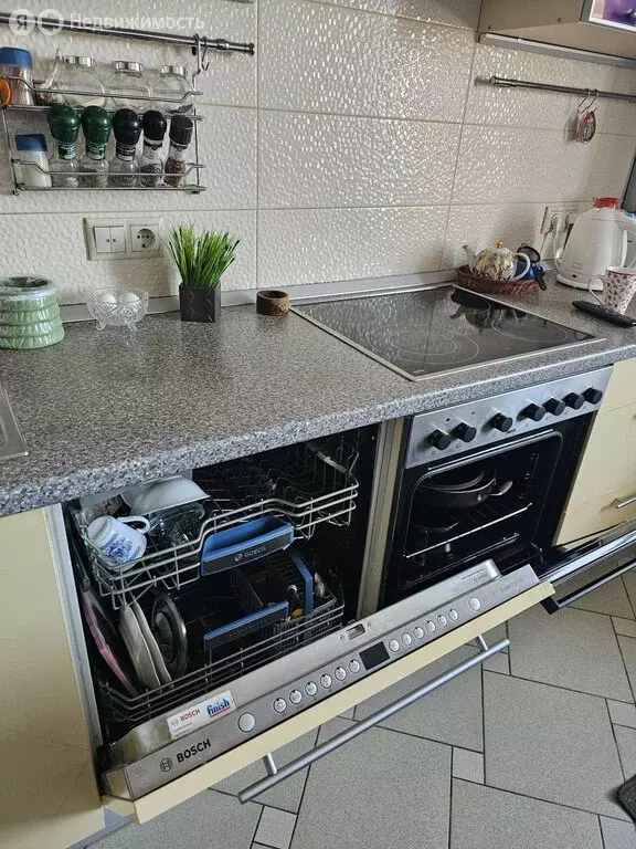 3-комнатная квартира: Санкт-Петербург, Глухарская улица, 5к1 (80.3 м) - Фото 2