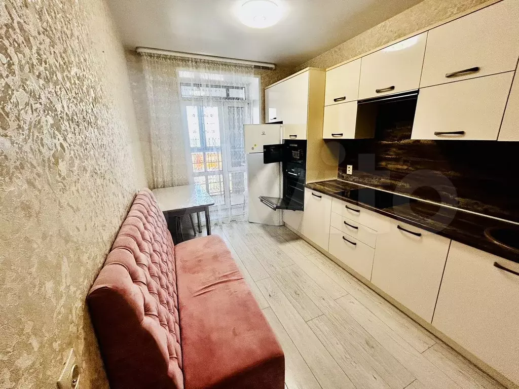 1-к. квартира, 37 м, 9/15 эт. - Фото 0
