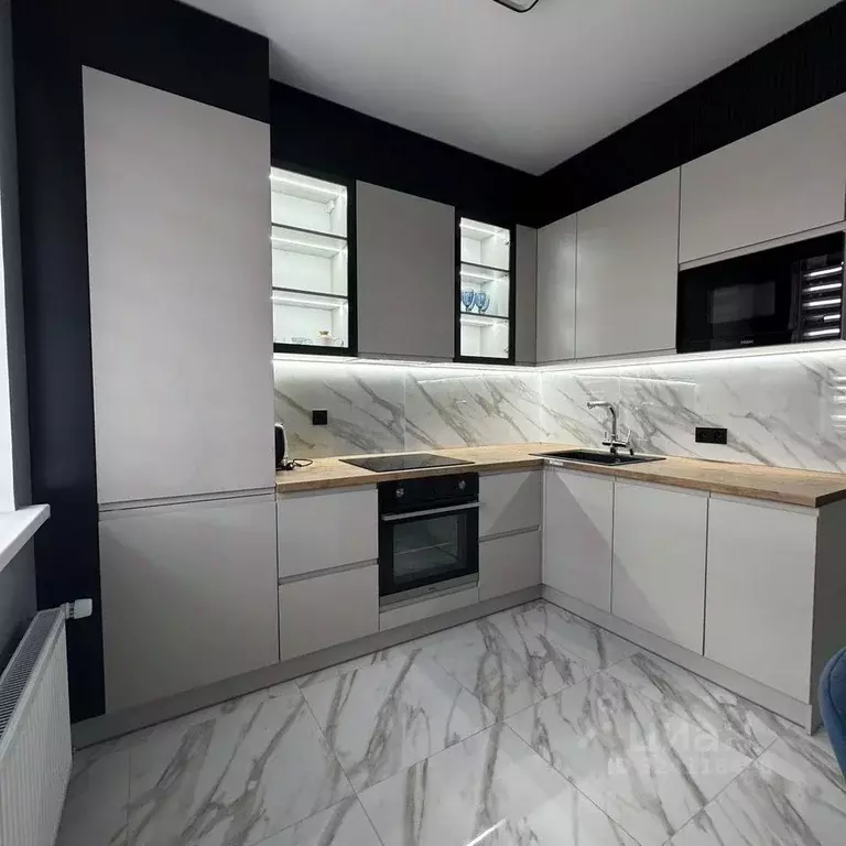 2-к кв. Крым, Симферополь ул. Никанорова, 4 (58.0 м) - Фото 1