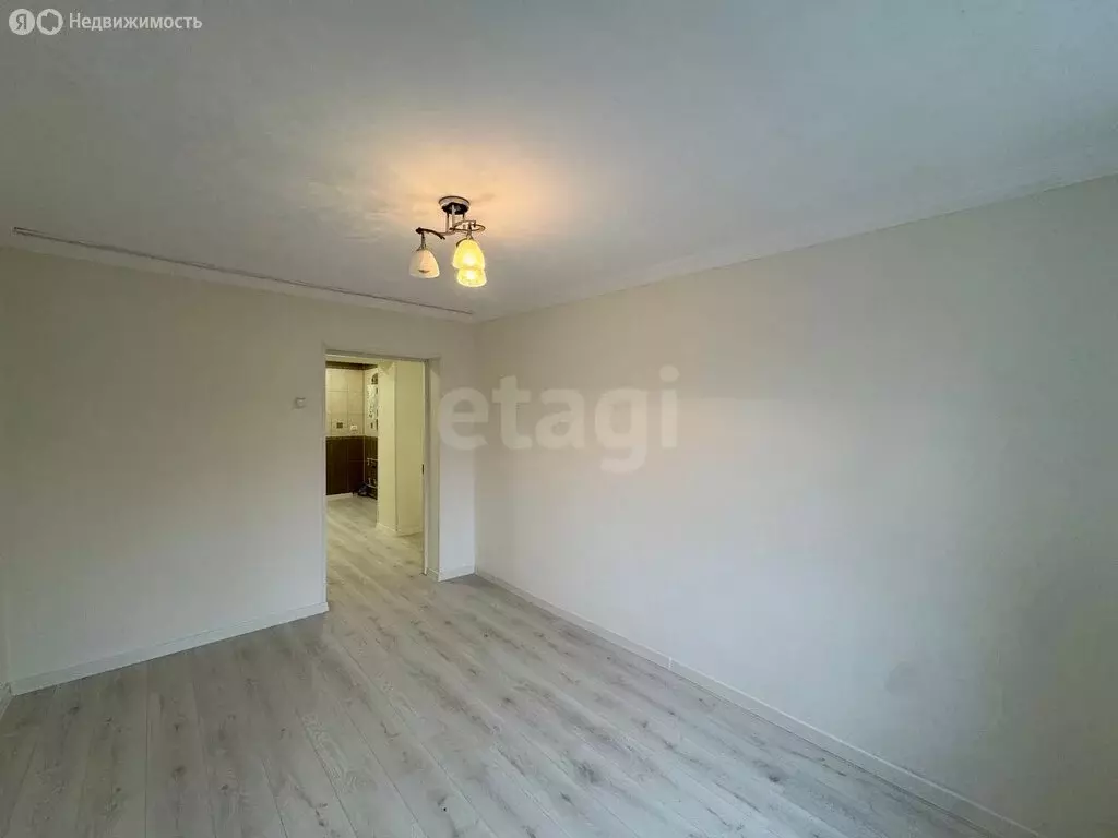 4-комнатная квартира: Карабулак, улица Осканова, 34 (91.7 м) - Фото 1