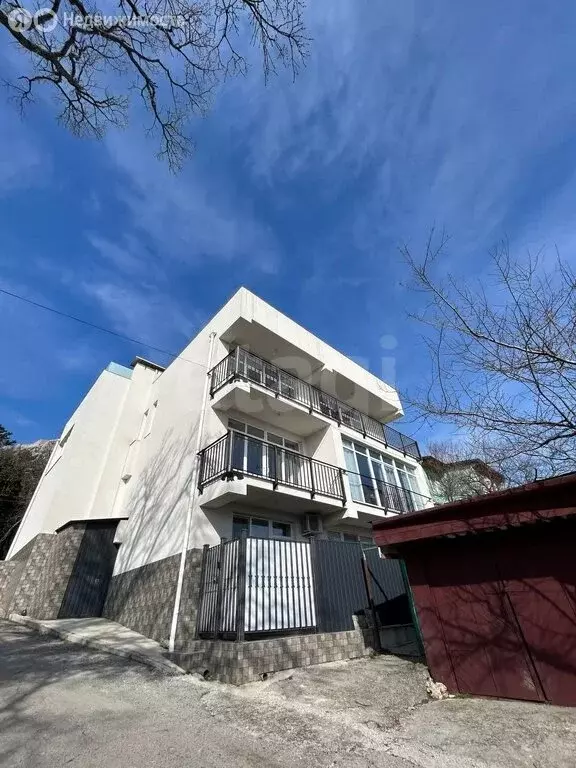 Дом в Алупка, Южнобережное шоссе (285.8 м) - Фото 0