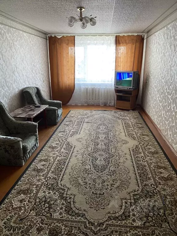 3-к кв. Брянская область, Брянск ул. Вали Сафроновой, 75 (93.0 м) - Фото 1