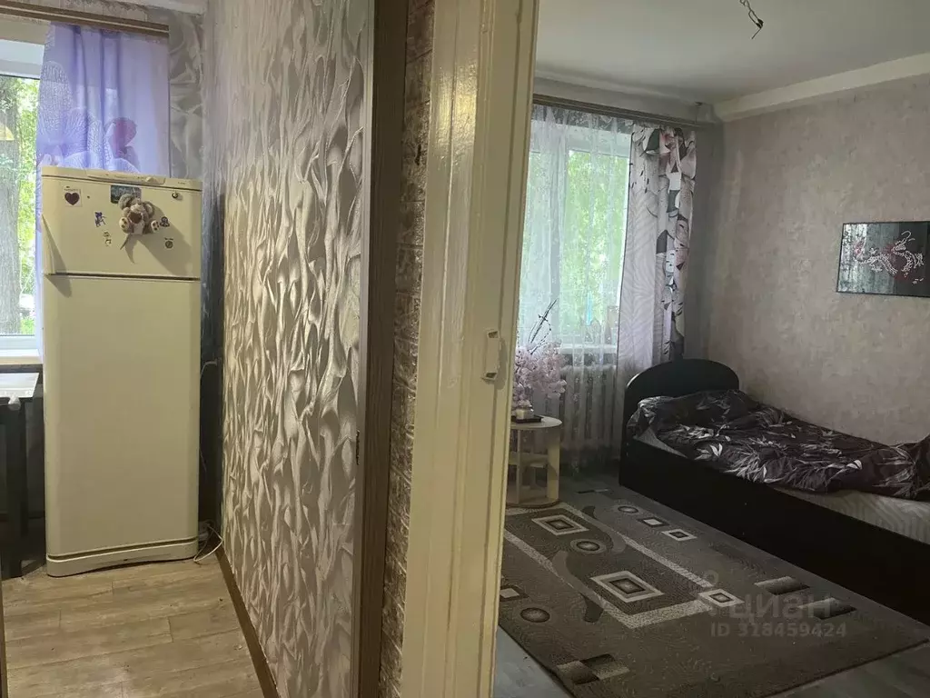 2-к кв. Саратовская область, Саратов Южная ул., 59 (45.0 м) - Фото 0