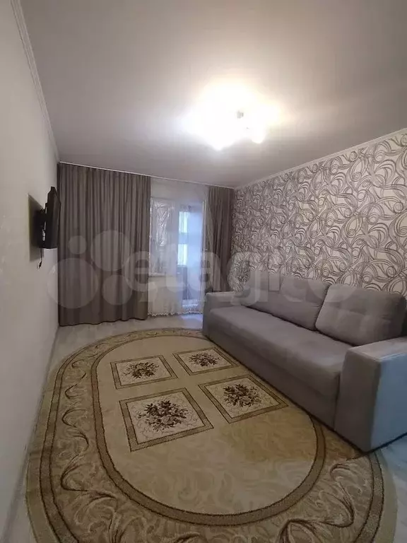 1-к. квартира, 36 м, 8/9 эт. - Фото 0