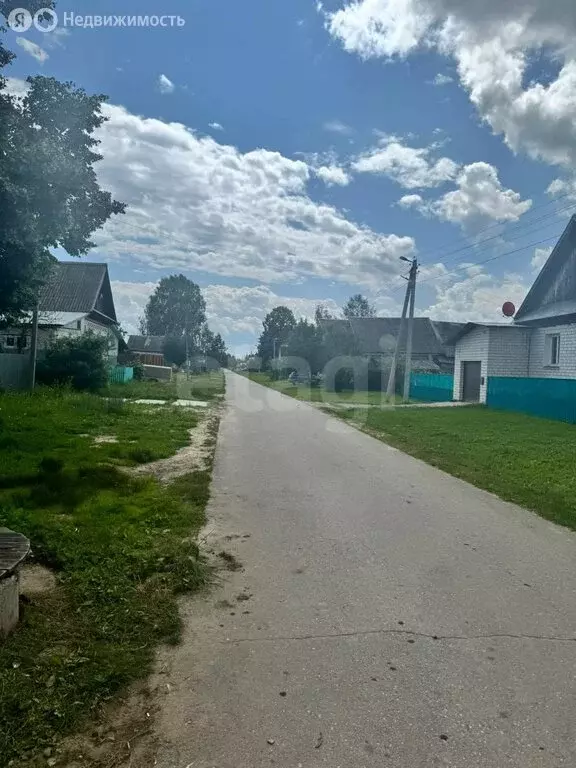 Участок в Медведевский район, Нурминское сельское поселение, деревня ... - Фото 1