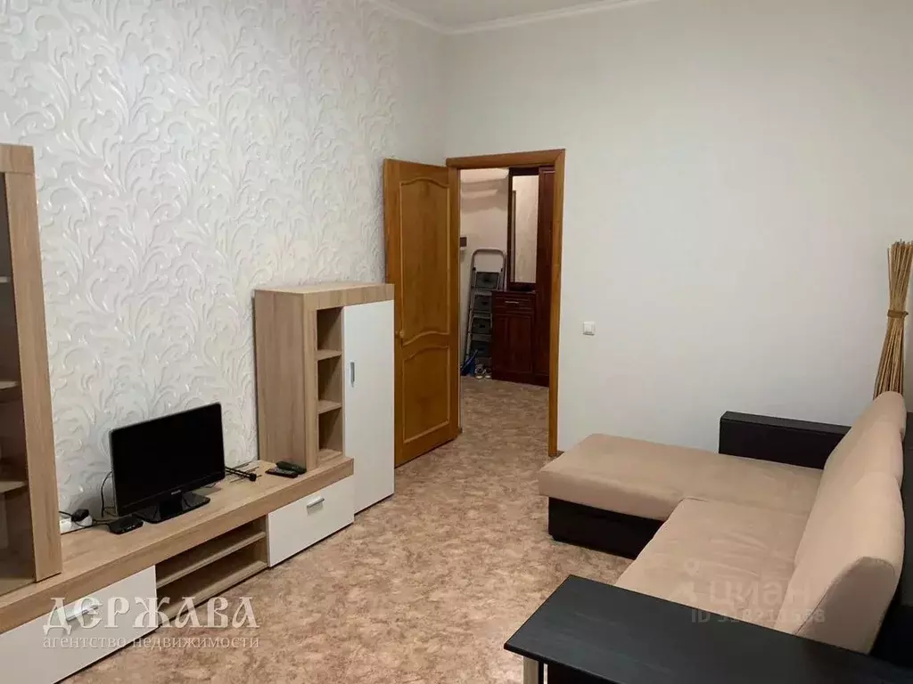 1-к кв. Белгородская область, Старый Оскол Буденного мкр, 16 (36.0 м) - Фото 0