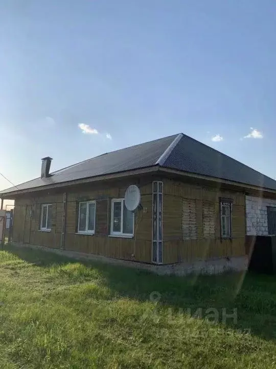 Дом в Тамбовская область, Рассказовский муниципальный округ, с. ... - Фото 2