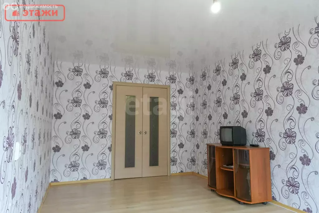 2-комнатная квартира: посёлок Кварцитный, 17 (55.6 м) - Фото 2