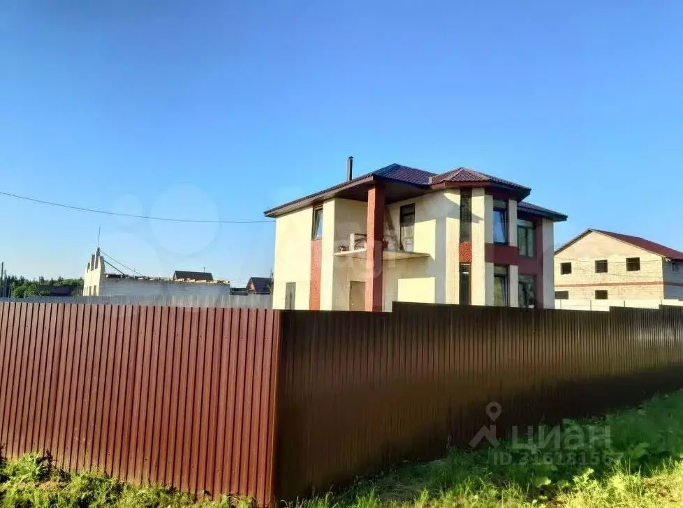 Дом в Пермский край, Добрянский городской округ, д. Залесная ул. ... - Фото 1