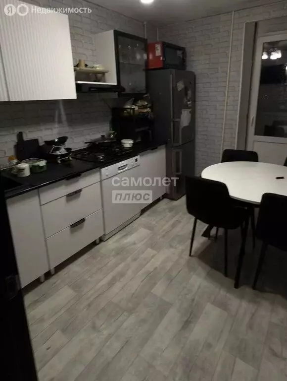 3-комнатная квартира: Кропоткин, Комсомольская улица, 276 (57.9 м) - Фото 1