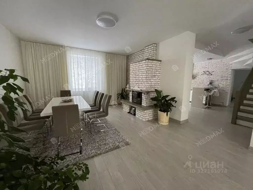 Дом в Санкт-Петербург, Санкт-Петербург, Зеленогорск Решетниково тер.,  ... - Фото 2