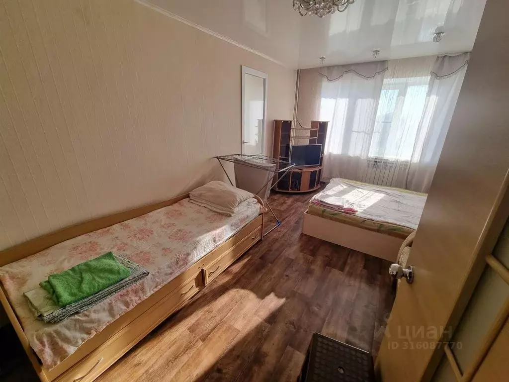 1-к кв. Челябинская область, Златоуст просп. Мира, 22 (33.0 м) - Фото 0