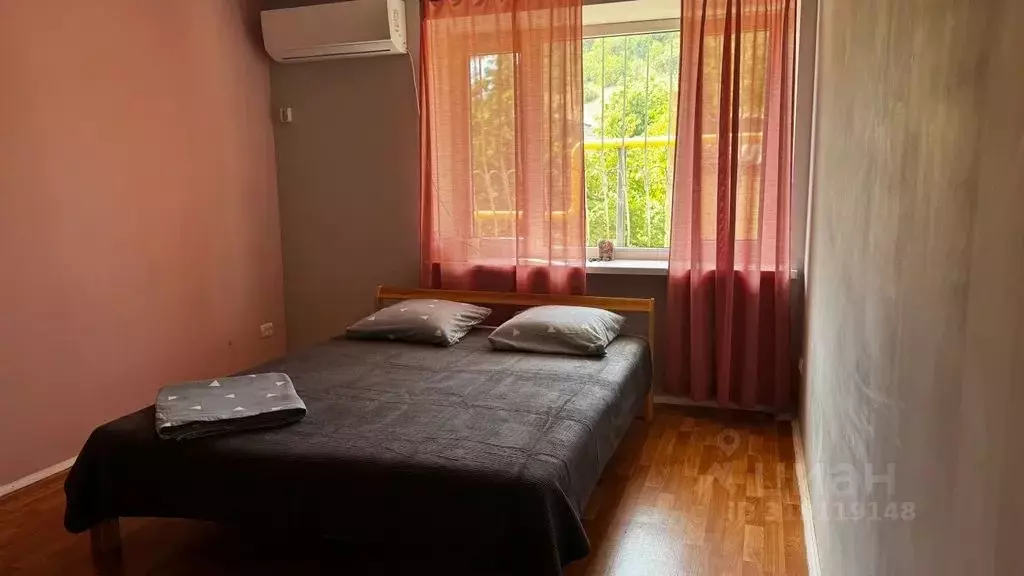 2-к кв. Крым, Феодосия муниципальный округ, Курортное пгт ул. ... - Фото 1