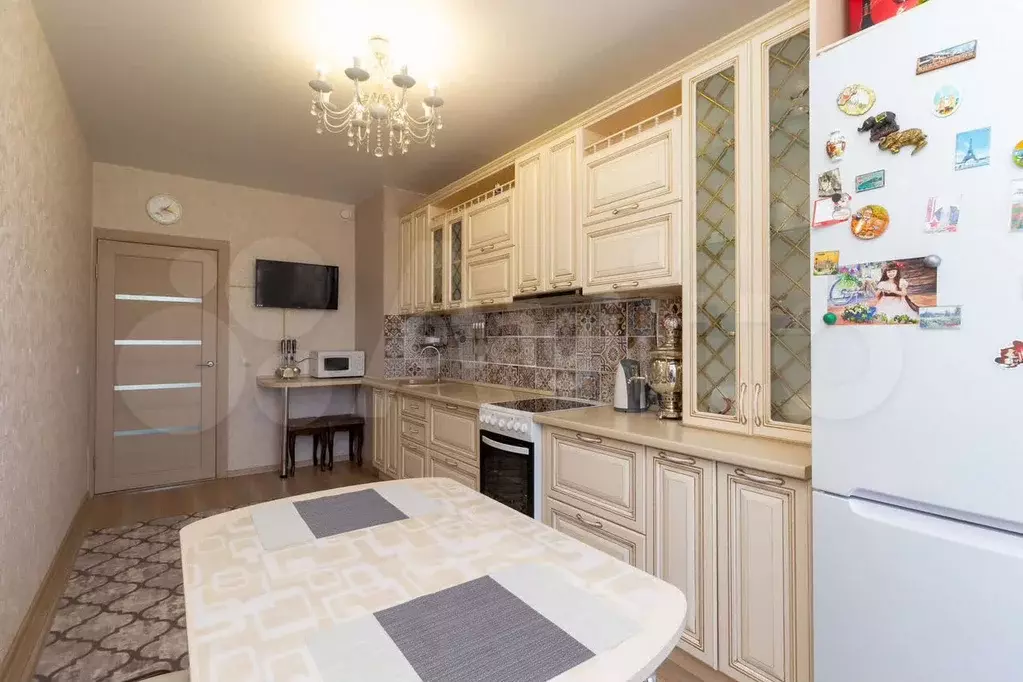 3-к. квартира, 91 м, 9/25 эт. - Фото 0
