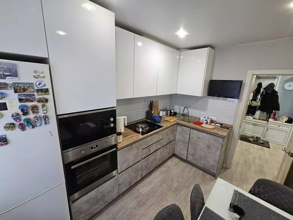 3-к кв. Приморский край, Владивосток ул. Черняховского, 13 (60.0 м) - Фото 1