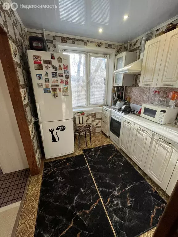 4-комнатная квартира: Ясный, Западная улица, 1 (61 м) - Фото 1