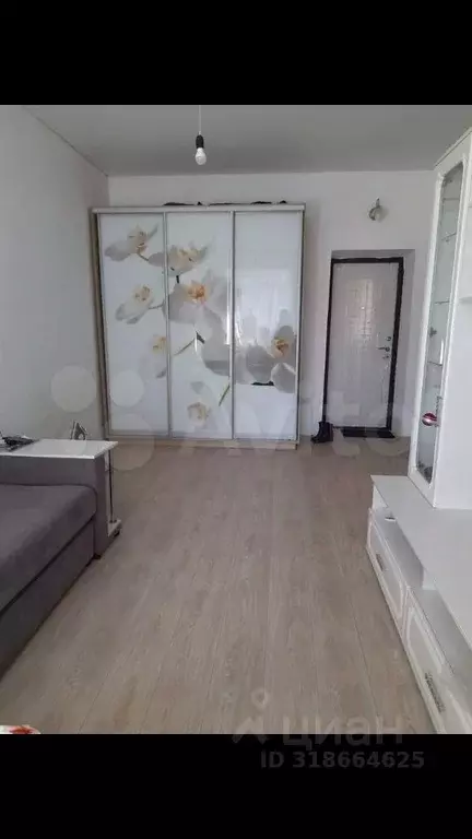 1-к кв. Краснодарский край, Горячий Ключ ул. Тельмана, 56 (33.0 м) - Фото 0