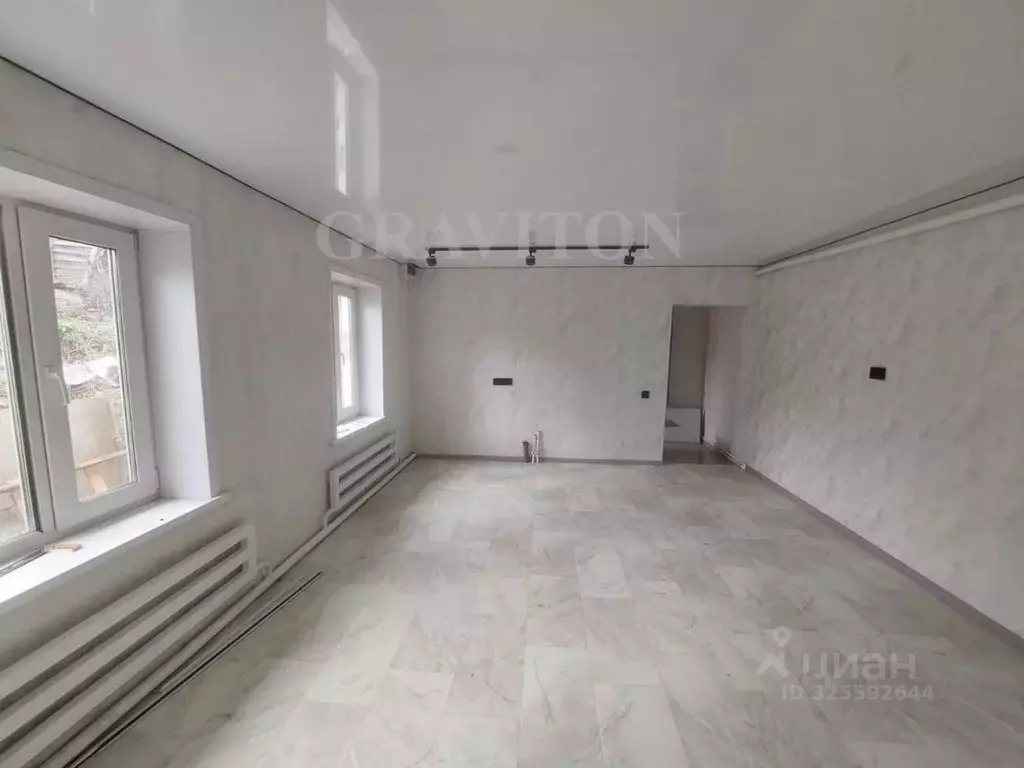 2-к кв. Алтай, Горно-Алтайск Тугаинский пер., 14 (55.0 м) - Фото 1