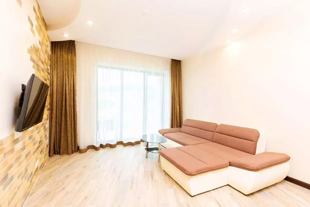 2-к кв. Краснодарский край, Сочи Курортный просп., 105а (50.0 м) - Фото 2