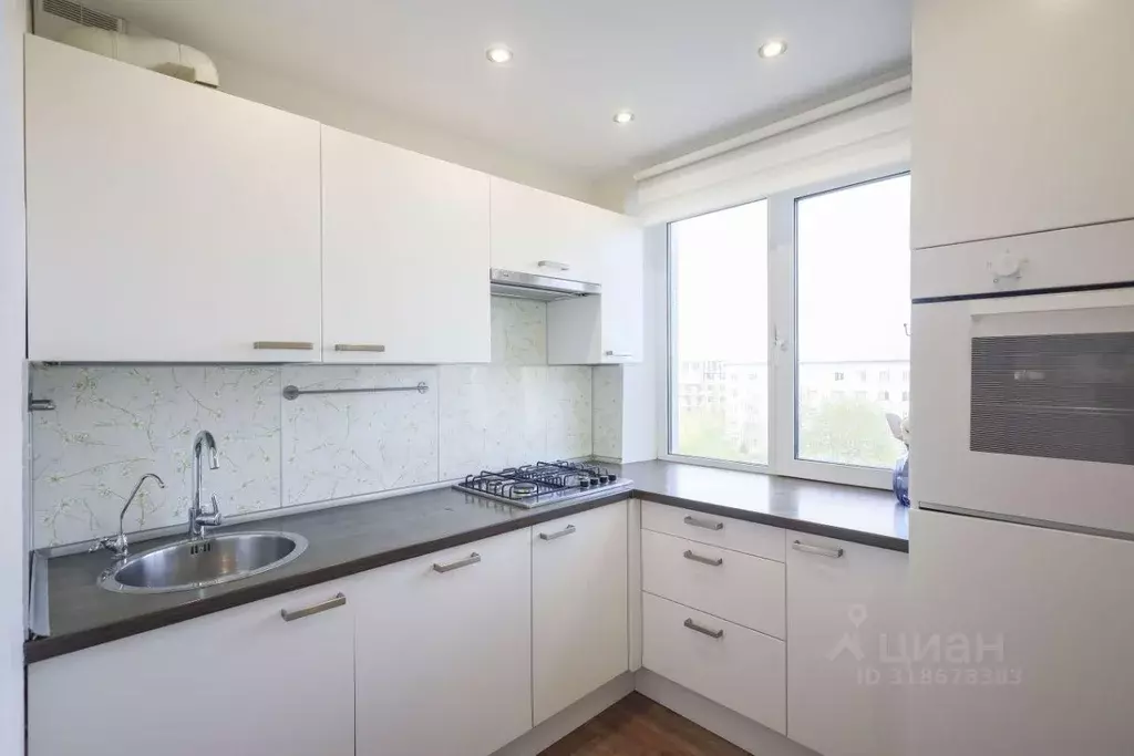 Квартира, 3 комнаты, 55.2 м - Фото 0