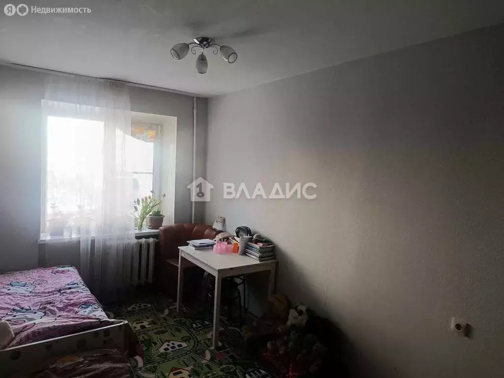 3-комнатная квартира: посёлок Парголово, улица Первого Мая, 79 (60.8 ... - Фото 1