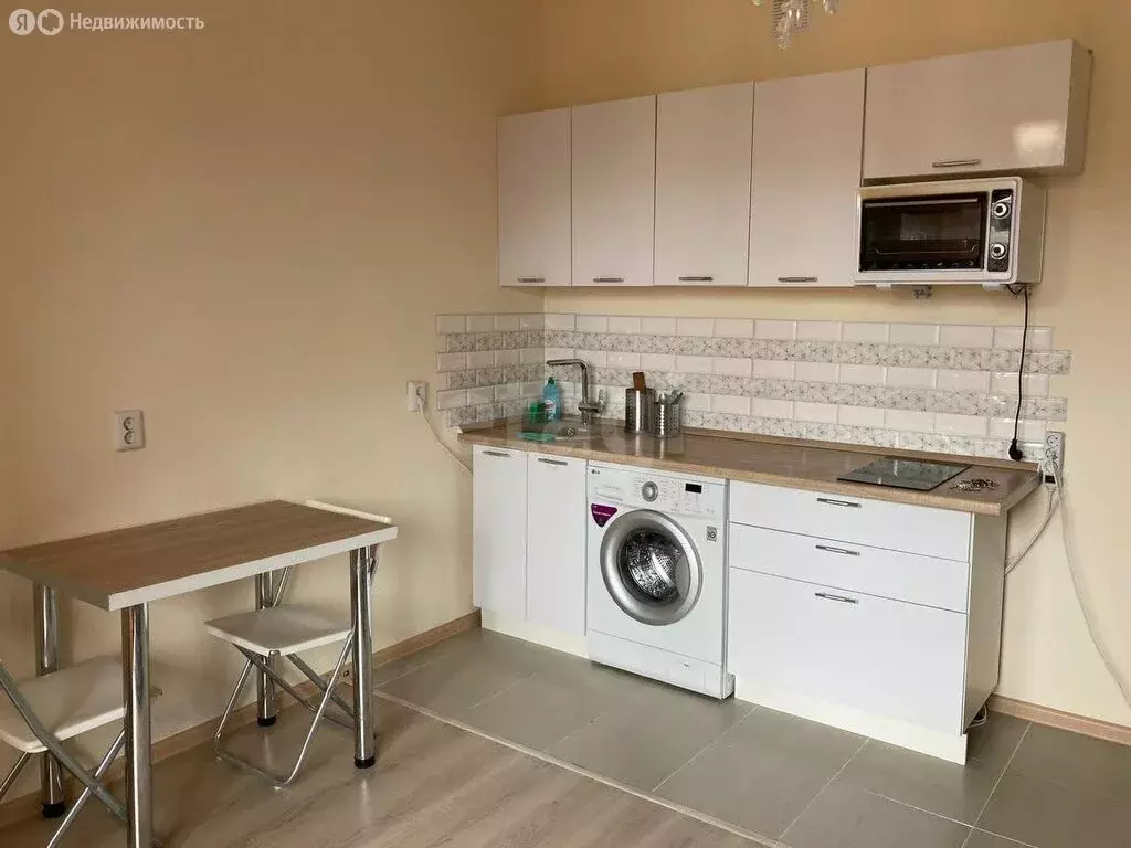 Квартира-студия: Мурино, бульвар Менделеева, 4 (29.5 м) - Фото 1