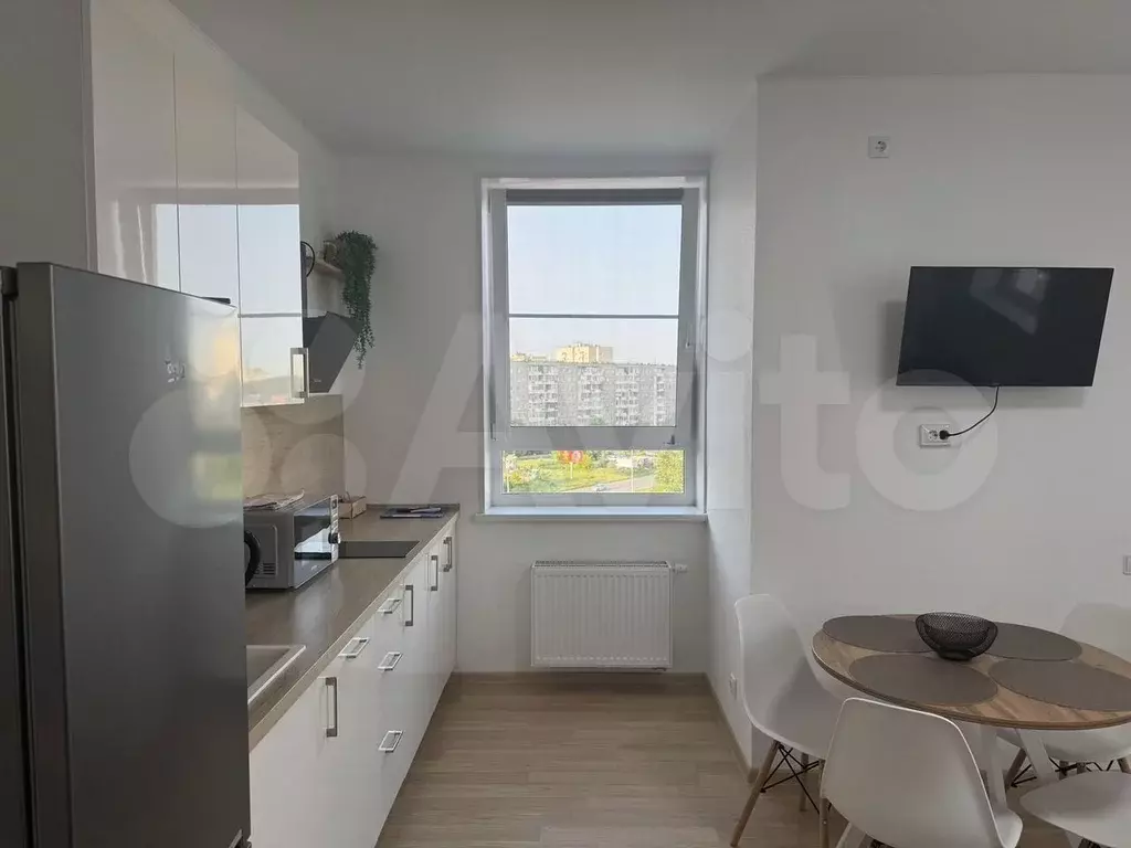 1-к. квартира, 40 м, 10/32 эт. - Фото 0