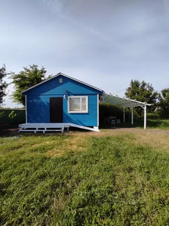 Дом в Краснодарский край, Ейский район, Должанская ст-ца Колхозный ... - Фото 1