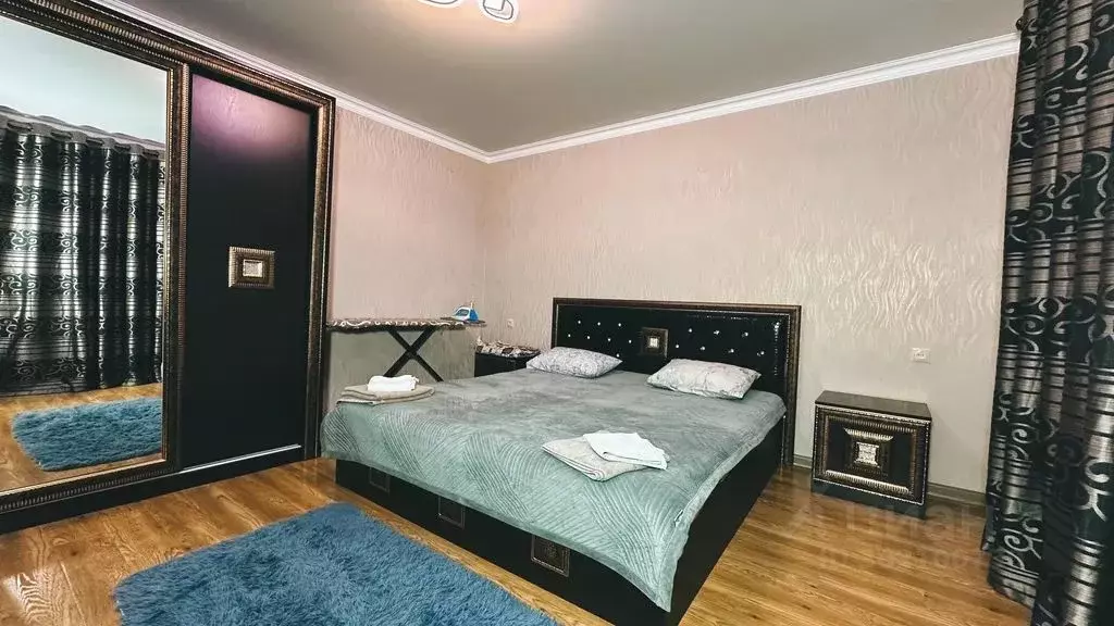 2-к кв. Дагестан, Каспийск ул. Каспийская, 4В (62.0 м) - Фото 0