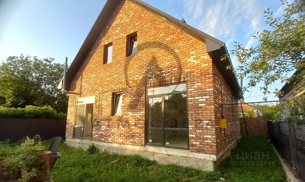 Дом в Краснодарский край, Хадыженск Апшеронский район, Комсомольский ... - Фото 1