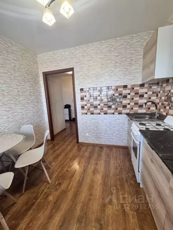 2-к кв. Московская область, Коломна ул. Дзержинского, 10 (56.0 м) - Фото 2