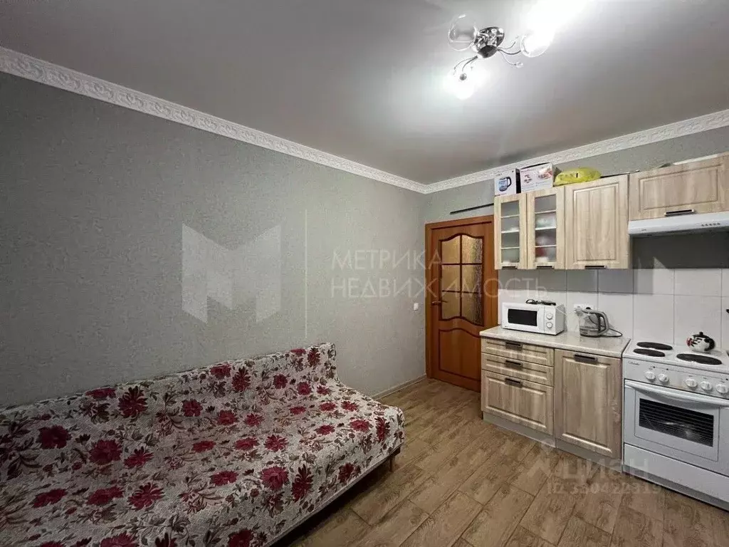 1-к кв. Тюменская область, Тюмень ул. Валентины Трофимовой, 12 (39.7 ... - Фото 0