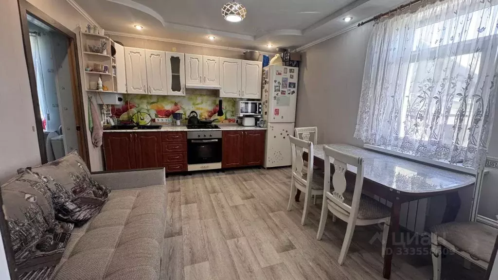 Дом в Волгоградская область, Котельниково ул. Родина, 64 (71 м) - Фото 1