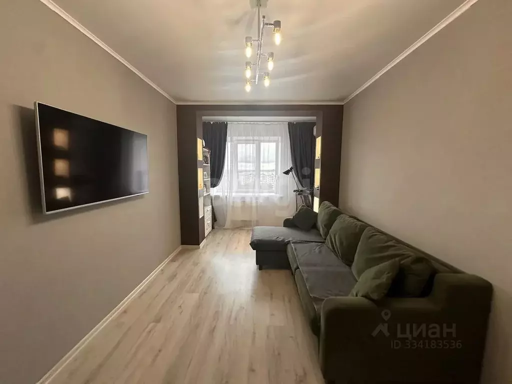 2-к кв. Татарстан, Казань ул. Рауиса Гареева, 100 (48.9 м) - Фото 2