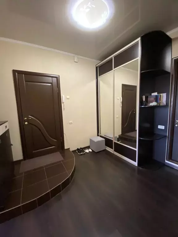 Продаётся 2-к квартира, 59.8 м - Фото 0