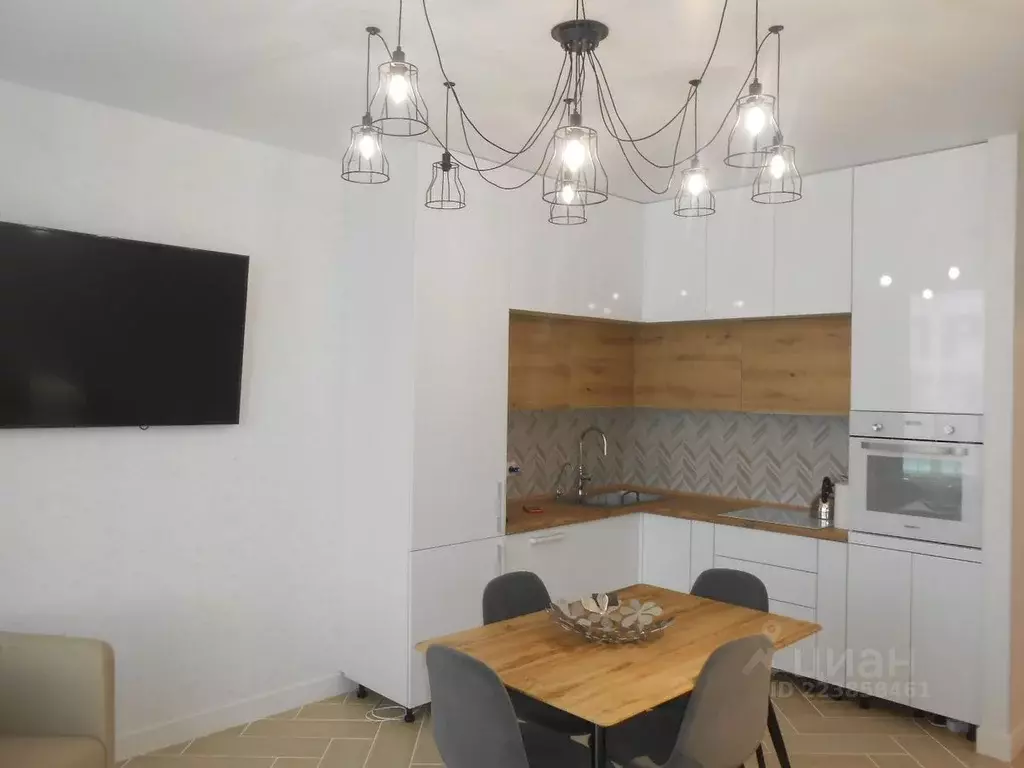 2-к кв. Астраханская область, Астрахань ул. Бабефа, 6Вк3 (55.0 м) - Фото 1