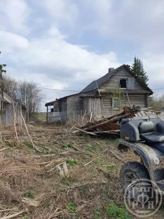 Дом в Ленинградская область, Лодейнопольский район, Алеховщинское ... - Фото 0