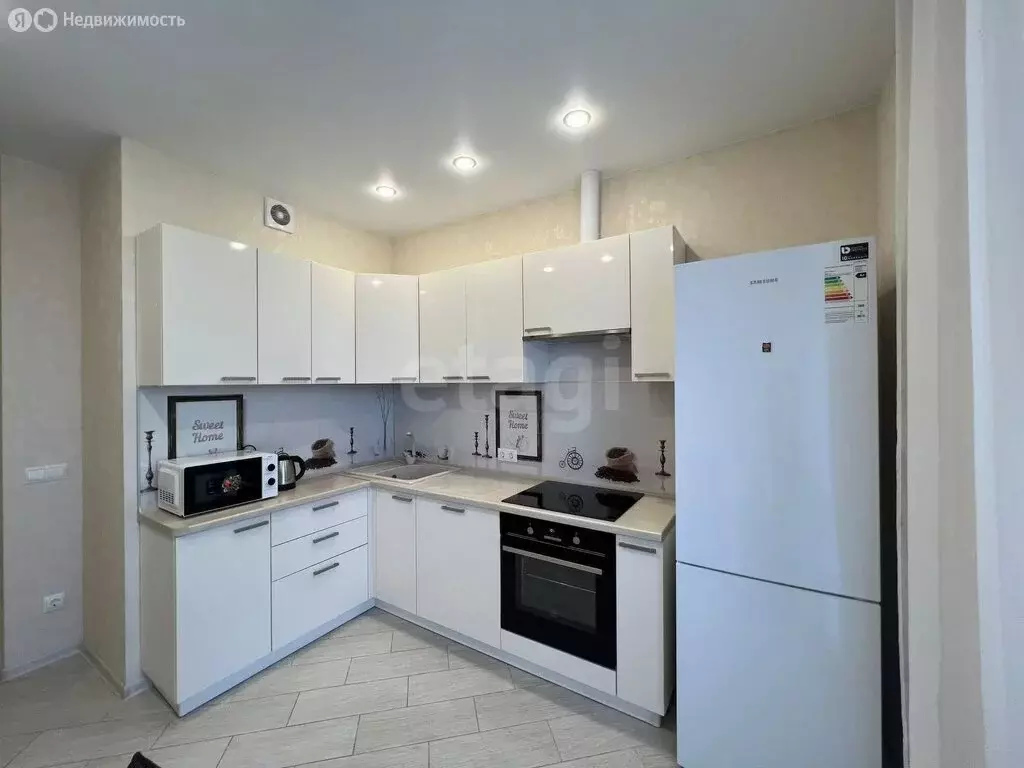 1-комнатная квартира: Казань, улица Родины, 24В (35.3 м) - Фото 1