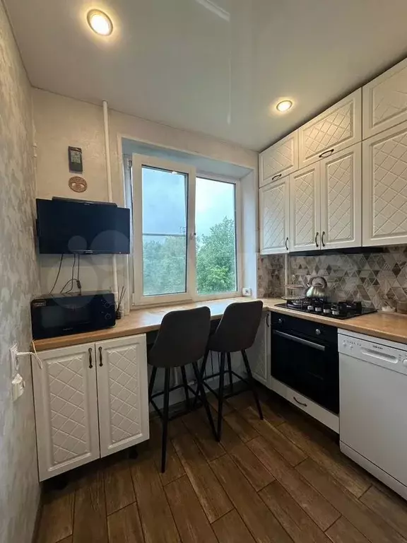 2-к. квартира, 45 м, 3/5 эт. - Фото 0
