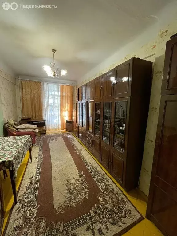 3-комнатная квартира: Уфа, улица Победы, 18 (66 м) - Фото 0