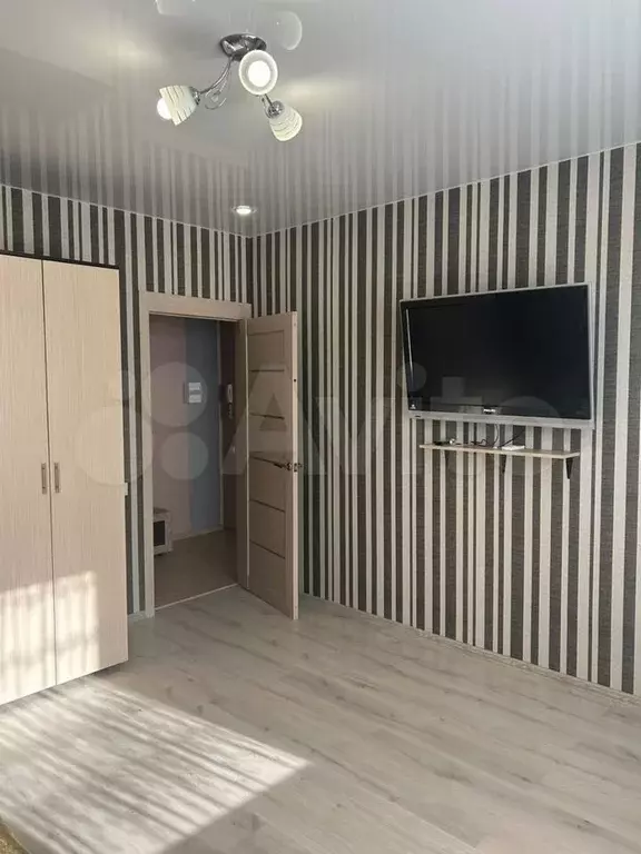 1-к. квартира, 40 м, 4/5 эт. - Фото 0