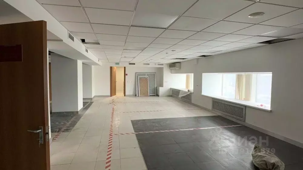 Офис в Москва Кутузовский просп., 22 (427 м) - Фото 1
