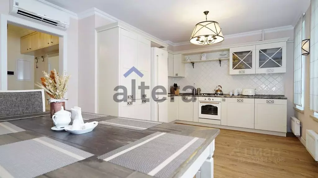 4-к кв. Татарстан, Казань ул. Калинина, 32 (99.9 м) - Фото 0
