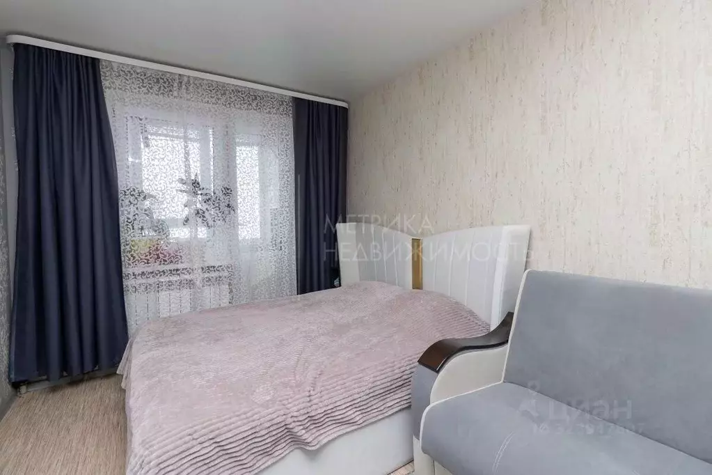 1-к кв. Тюменская область, Тюмень ул. Лесопарковая, 17 (32.1 м) - Фото 1