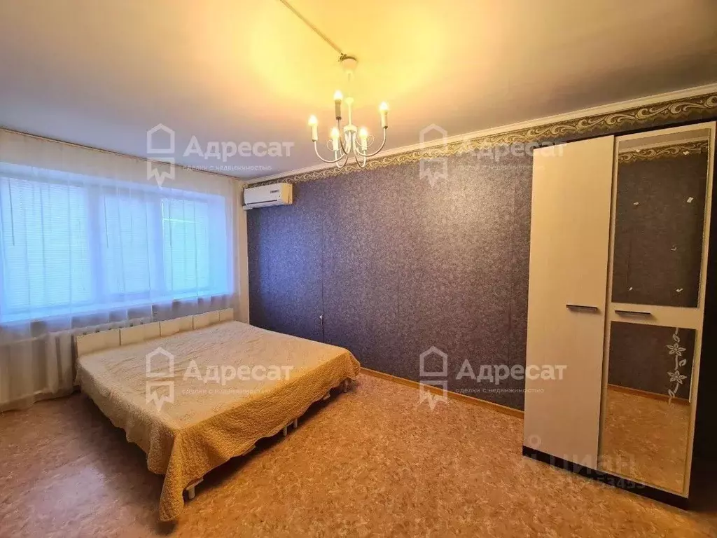 1-к кв. Волгоградская область, Волгоград ул. 64-й Армии, 125 (29.5 м) - Фото 1